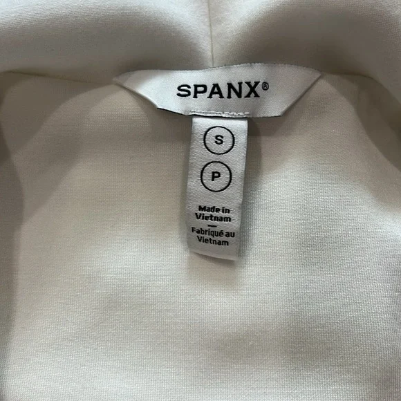 NEW SPANX AirEssiantials Open Wrap Cardigan Powder Size Small - Picture 8 of 10